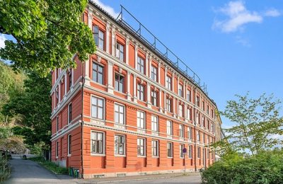 085_17ad0815-43fa-444d-8186-62a24af26d5e