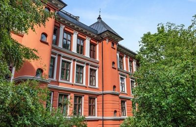 085_b36ce118-dd87-4526-8feb-cb3f5cb8023c