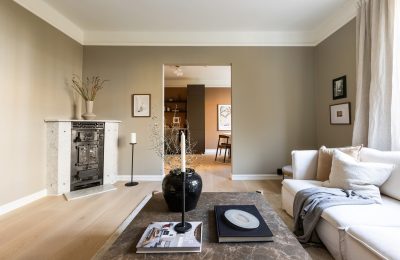 595_23e19e19-8b7c-4587-aa32-c067cac86683